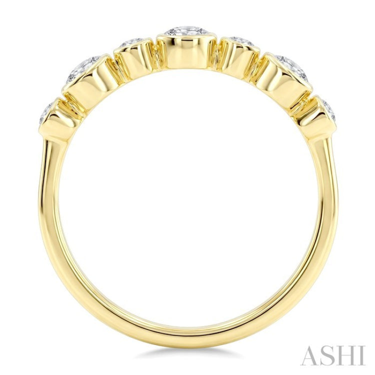 1/2 Ctw Bezel Set Round Cut Diamond Fashion Band in 14K Yellow Gold