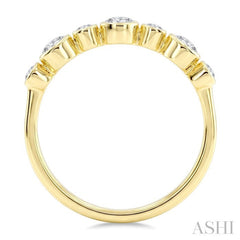 1/2 Ctw Bezel Set Round Cut Diamond Fashion Band in 14K Yellow Gold