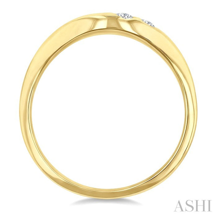 1/20 Ctw Wave Round Cut Diamond Flush Set Fashion Band in 10K Yellow Gold