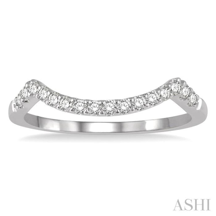 1/5 ctw Round Cut Diamond Wedding Band in 14K White Gold