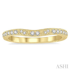 1/6 ctw Round Cut Diamond Wedding Band in 14K Yellow Gold