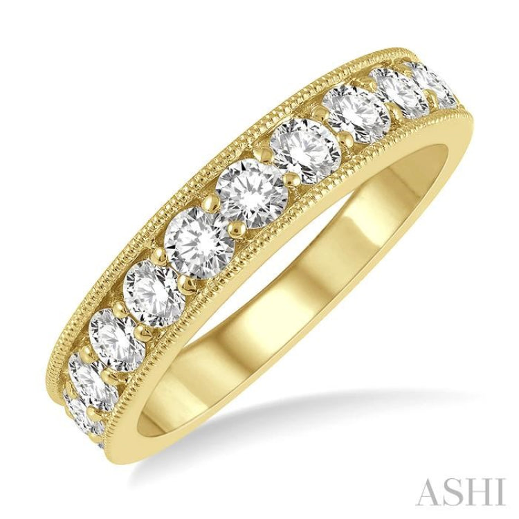 1 Ctw Round Cut Diamond Wedding Band in 14K Yellow Gold