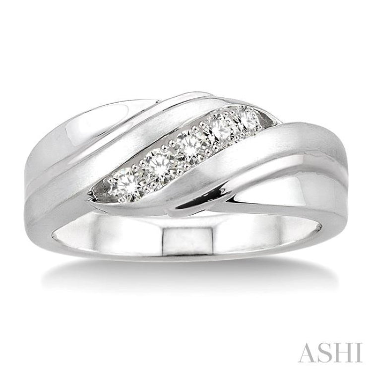 1/20 ctw Single Cut Diamond Men's Ring in Sterling Silver