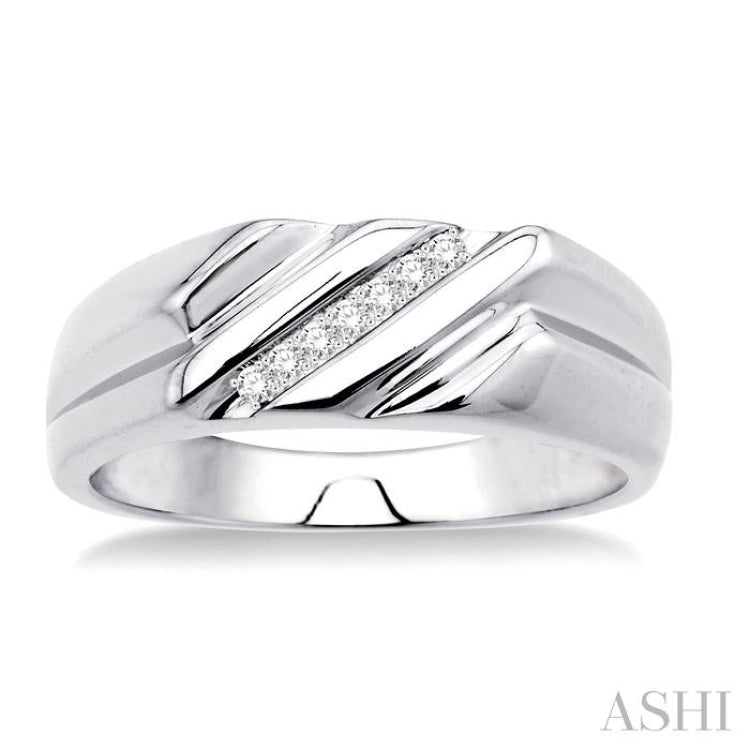 1/20 ctw Single Cut Diamond Men's Ring in Sterling Silver