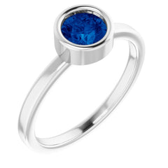 14K White 5.5 mm Lab-Grown Blue Sapphire Ring