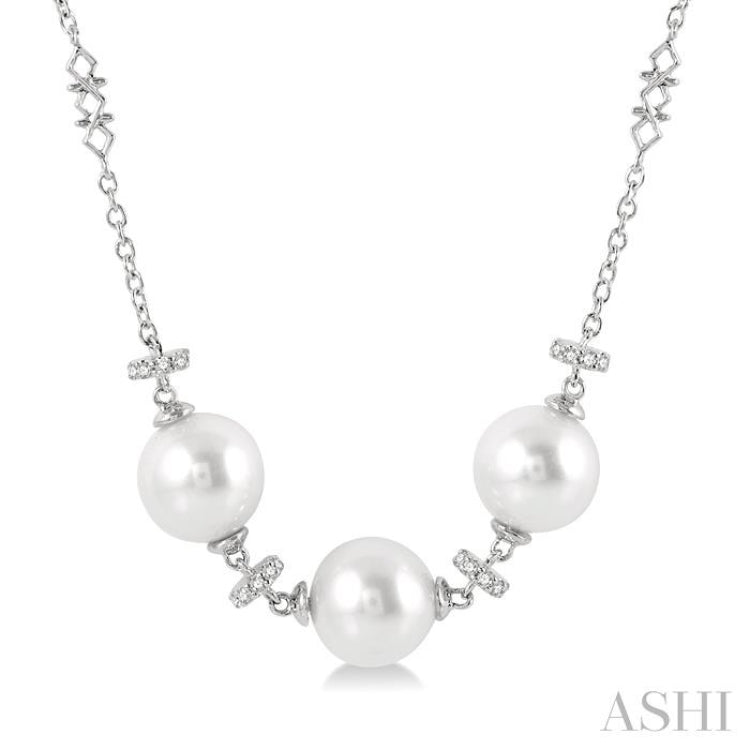 8 MM Triple Cultured Pearls and 1/5 Ctw Round Cut Diamond Circular Mount Necklace in 14K White Gold