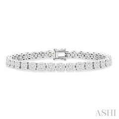 5 Ctw Round Cut Diamond Lovebright Tennis Bracelet in 14K White Gold