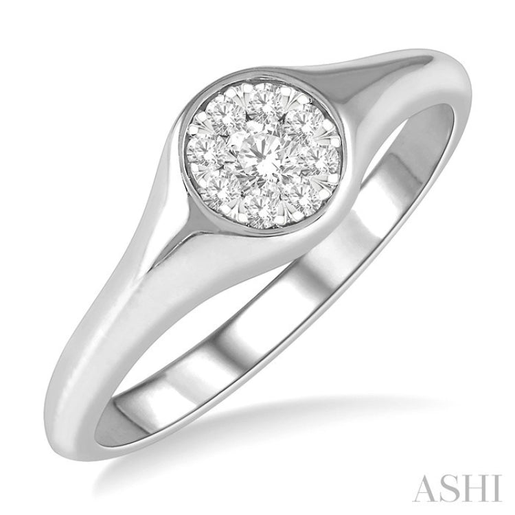 1/6 Ctw Round Shape Lovebright Diamond Ring in 14K White Gold