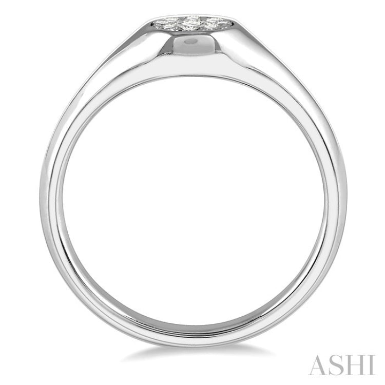 1/6 Ctw Round Shape Lovebright Diamond Ring in 14K White Gold