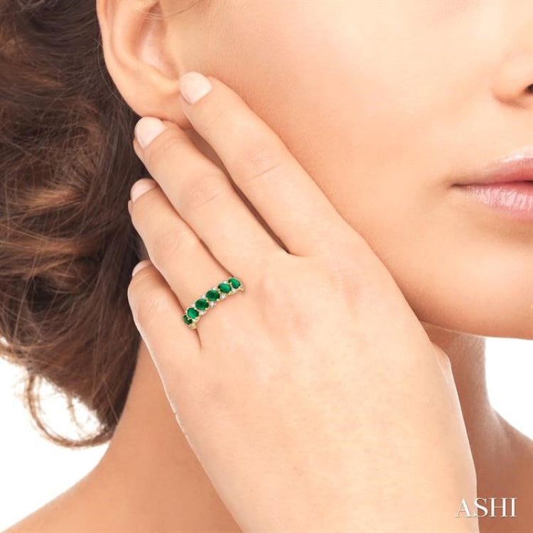 4x3 MM Oval Shape Emerald and 1/5 ctw Round Cut Diamond Precious Band in 14K Yellow Gold