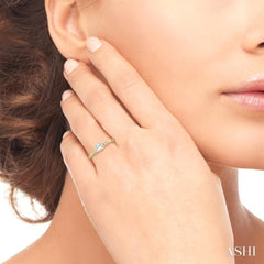 1/2 Ctw Round & Oval Cut Diamond Engagement Ring With 1/3 Ctw Oval Cut Center Stone in 14K Yellow and White Gold