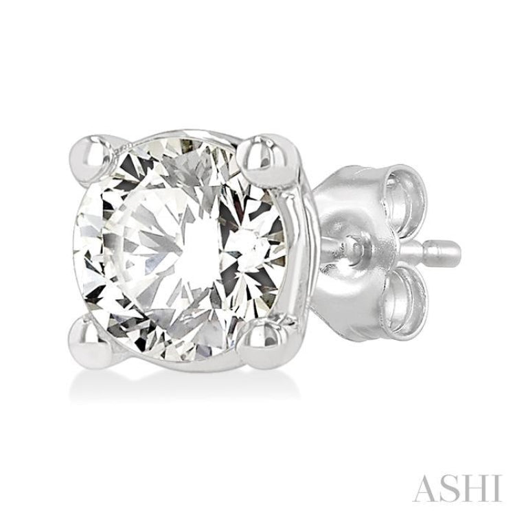 1/3 Ctw Round Cut Diamond Stud Earrings in 14K White Gold