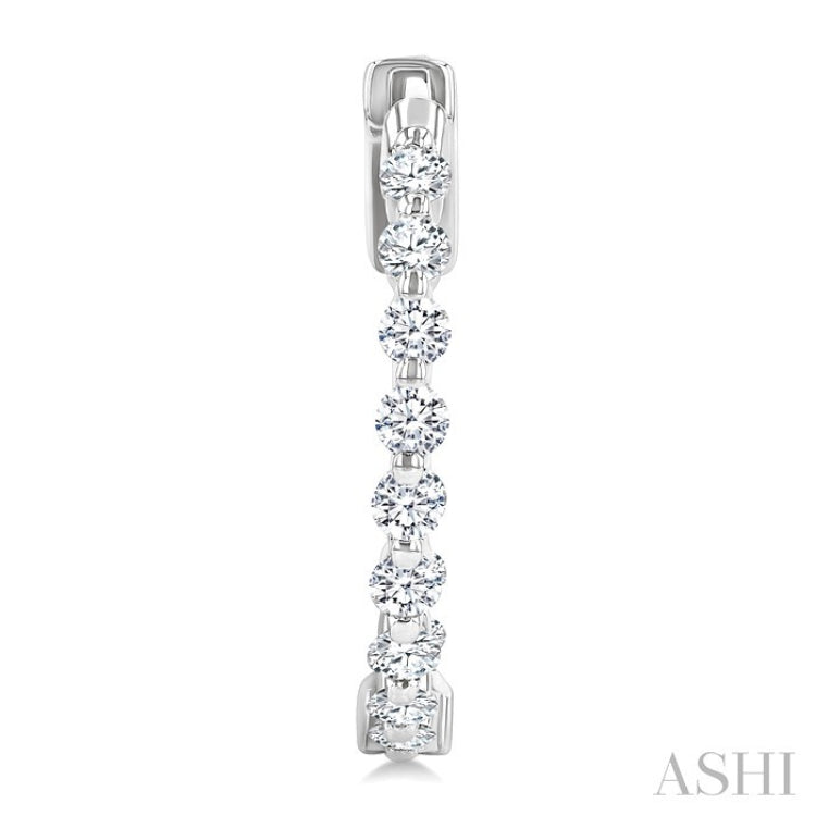 1 Ctw Inside-Out Single Prong Set Round Cut Diamond Hoop Earrings in 14K White Gold
