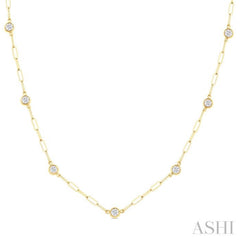 3/4 Ctw Bezel Set Round Cut Diamond Paperclip Station Necklace in 14K Yellow Gold