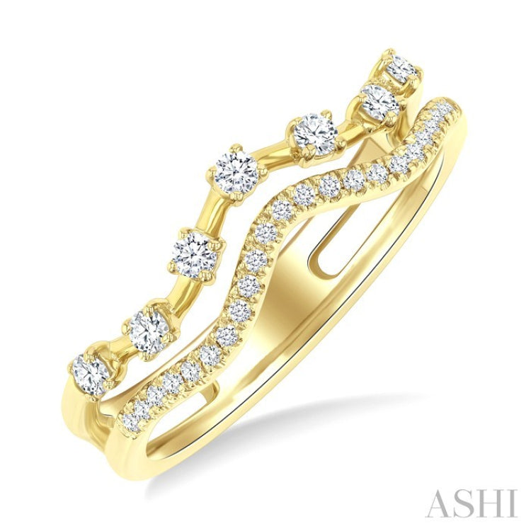 1/4 Ctw Curvy Split Twin Row Round Cut Diamond Fashion Band in 14K Yellow Gold