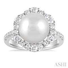 10 MM Cultured Pearl and 3/4 Ctw Hexagon Shape Round Cut Diamond Ring in 14K White Gold