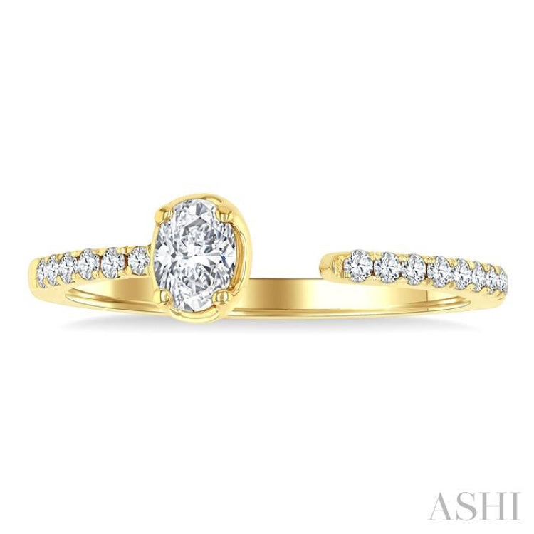 3/8 Ctw Oval and Round Cut Diamond Fashion Open Ring in 14K Yellow Gold
