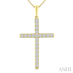 1/2 Ctw Round Cut Diamond Prong Set 1-Inch Plate Cross Pendant With Chain in 14K Yellow Gold