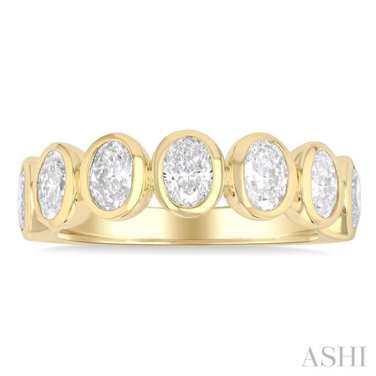 2.00 Ctw 7-Stone Bezel Set Oval Cut Diamond Fashion Band in 14K Yellow Gold