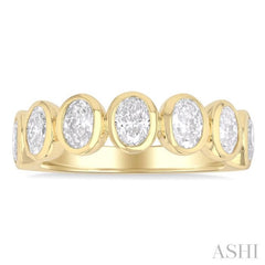 2.00 Ctw 7-Stone Bezel Set Oval Cut Diamond Fashion Band in 14K Yellow Gold