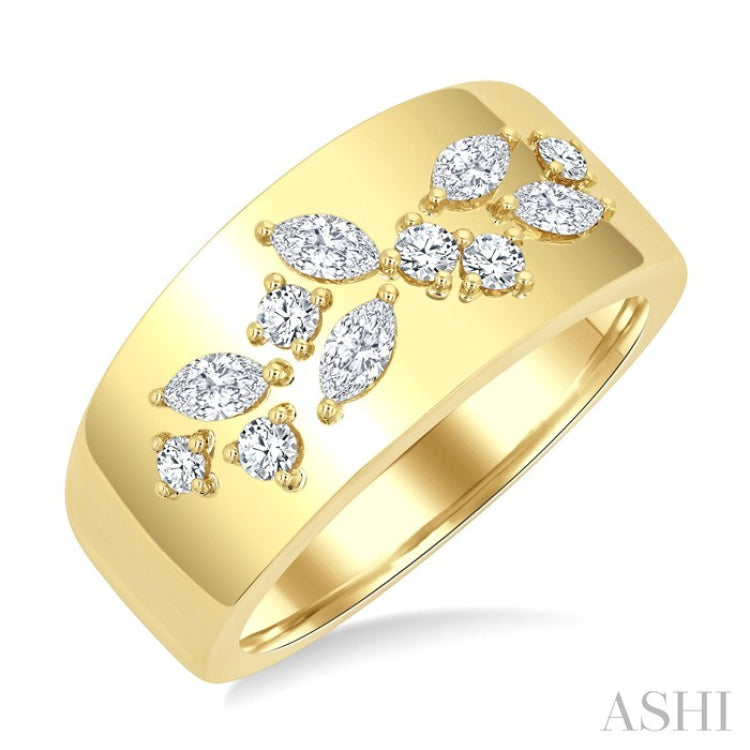 1/2 Ctw Marquise and Round Cut Diamond Mosaic Fashion Wide Band in 14K Yellow Gold