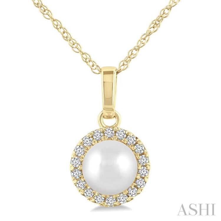 5 MM Cultured White Pearl and 1/20 Ctw Round Cut Diamond Halo Pendant With Chain in 14K Yellow Gold