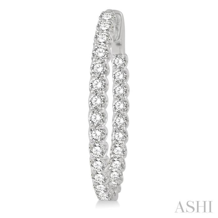 4 Ctw Inside-Out Round Cut Diamond Oval Shape Hoop Earrings in 14K White Gold