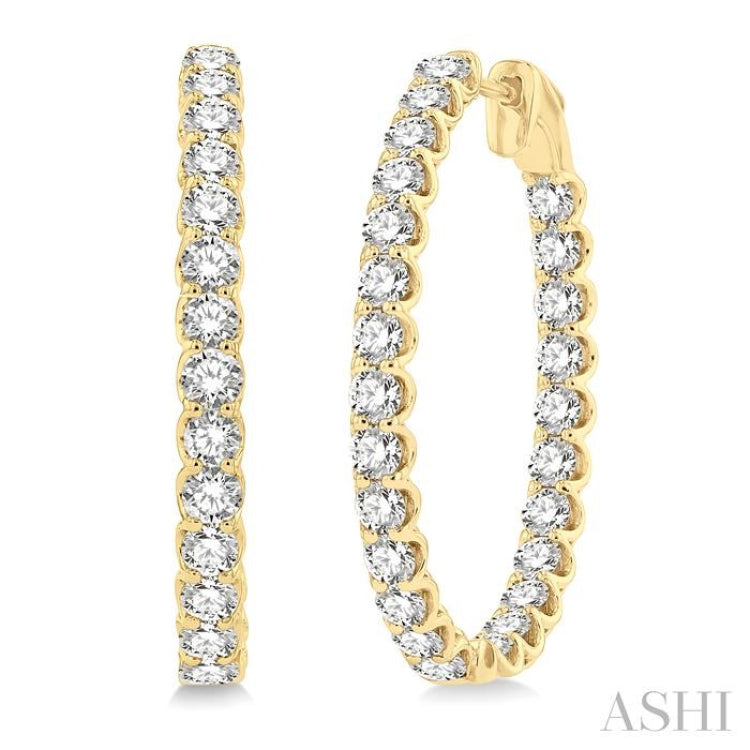 5 Ctw Inside-Out Round Cut Diamond Oval Shape Hoop Earrings in 14K Yellow Gold