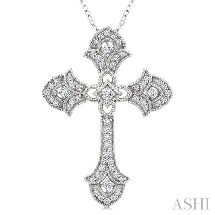 1/4 Ctw Cross Round Cut Diamond Fashion Pendant With Chain in 14K White Gold