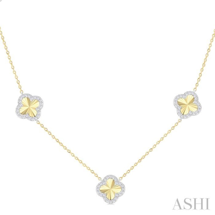 1/2 Ctw Fluted Clover Round Cut Diamond Pirouette Station Necklace in 14K Yellow and White Gold