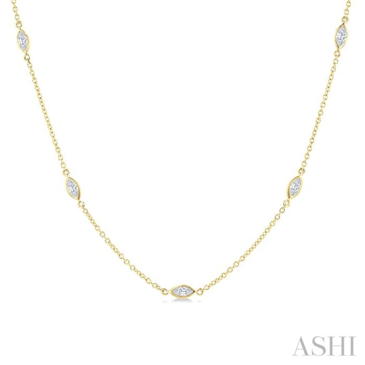 1 1/2 Ctw Marquise Cut Diamond Fashion Necklace in 14K Yellow Gold