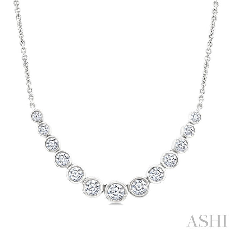1 Ctw Graduated Bezel Set Round Cut Diamond Smile Necklace in 14K White Gold