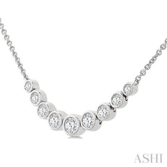1/2 Ctw Graduated Bezel Set Round Cut Diamond Smile Necklace in 14K White Gold